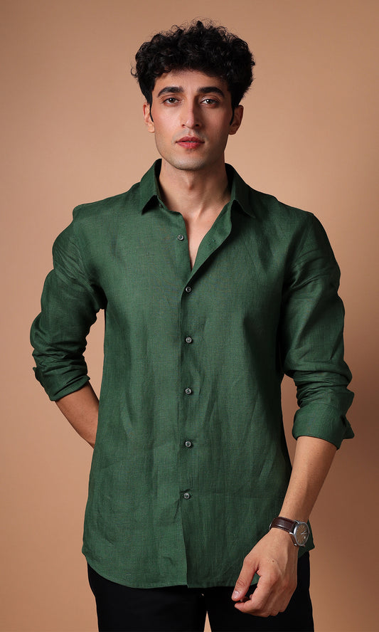 Front view of an olive green linen shirt on a model, reflecting a natural and relaxed look