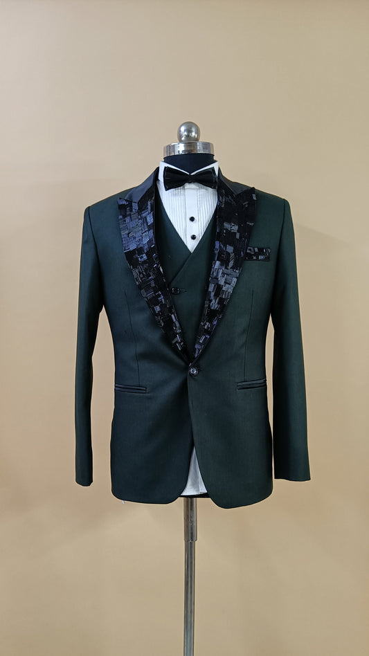 Buy Wedding Outfits Hand Embroidered Green Cut-Dana Lapel Tuxedo Set - Buyweddingoutfits