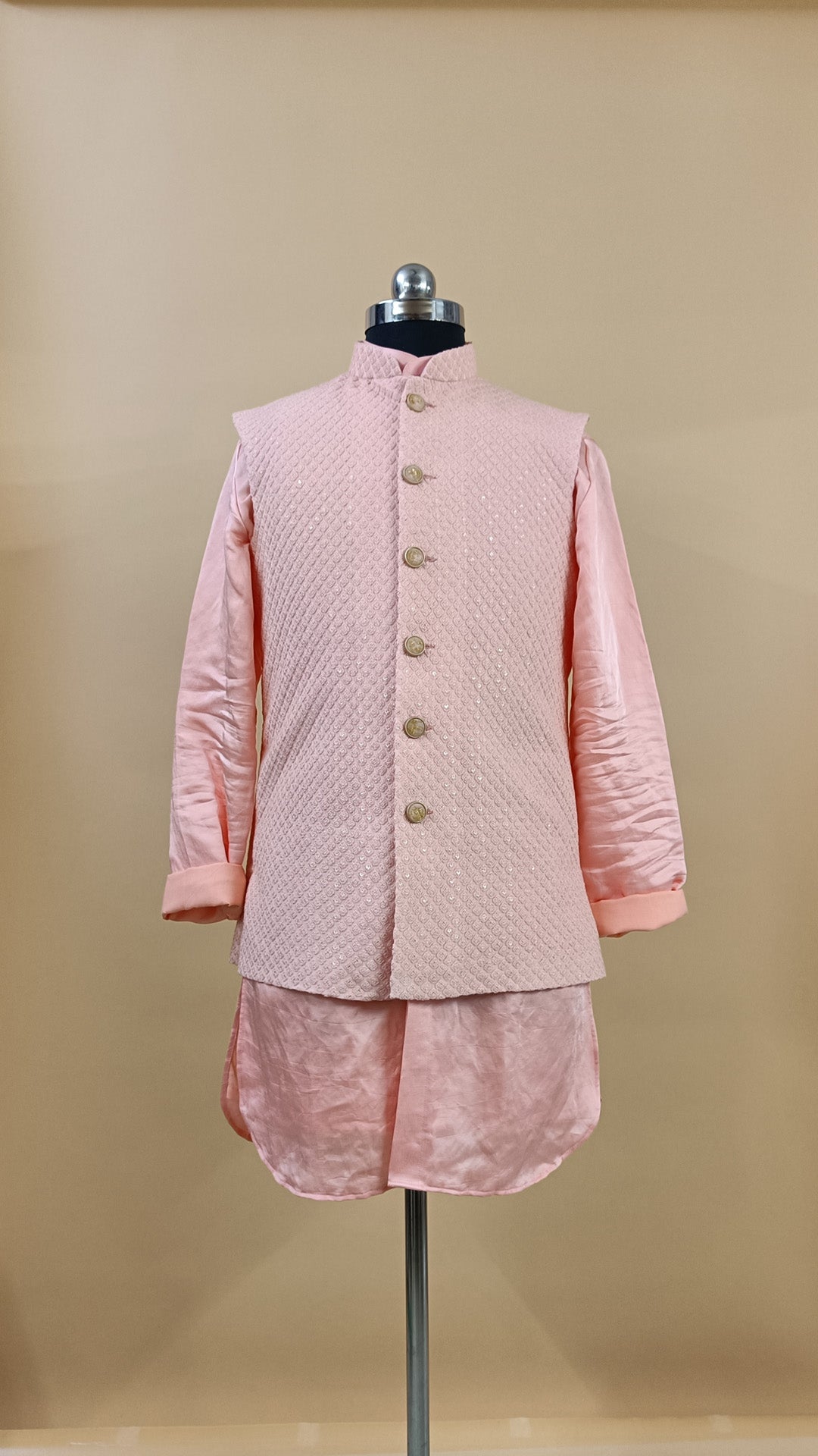 Buy Wedding Outfits Peach Lucknowi Boxed Sequin Bundi Kurta Set - Buyweddingoutfits